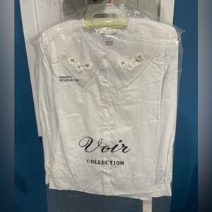 Voir Collection NWT Button Down Shirt woman’s size M